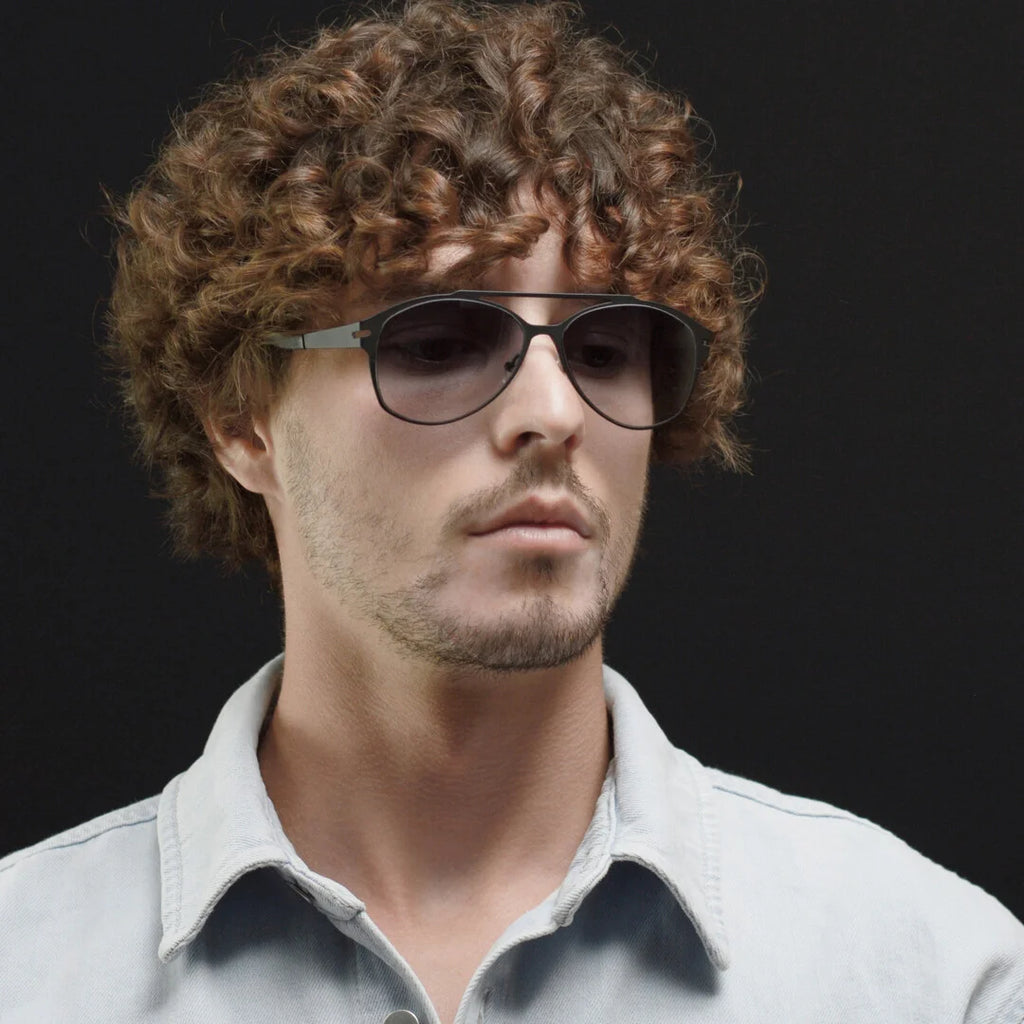 Prensil Win Black con lenti da sole in nylon